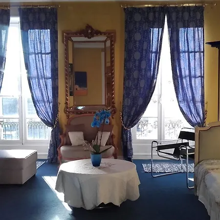 De Charme Florence Couette-café *